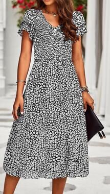 BTFBM Black White Smocked V-Neck Midi Dress XL